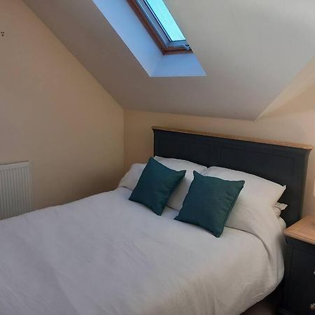 Roomy Penthouse 2 Double Bed Apartment - Spacious - Central Beeston - Free Secure Parking - Nottingham Luaran gambar